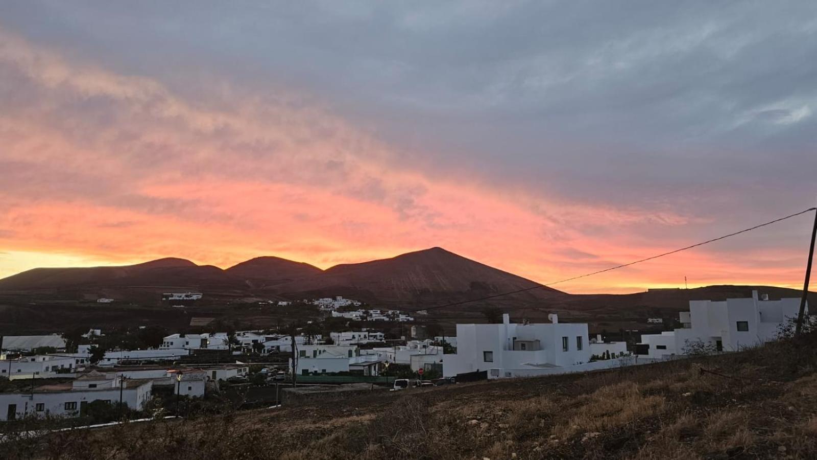 Tranquilidad Entre Volcanes Uga Eksteriør billede